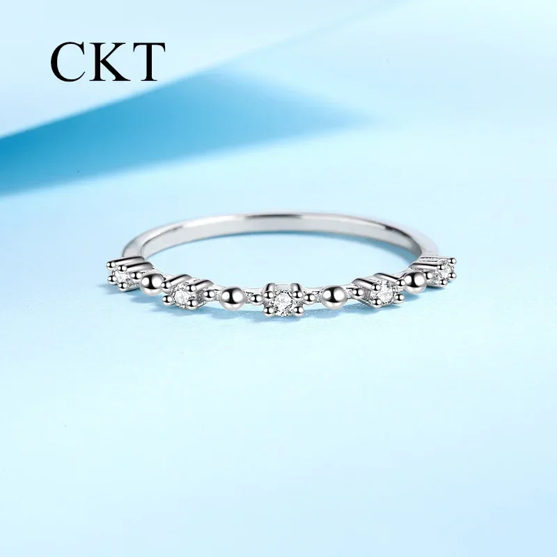 CKT 18K White Gold 0.075ct Moissanite Ring for Women with Luxury Platinum Pt950 Jewelry with Sparkling Finish