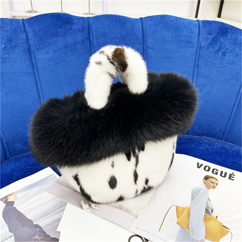Women's Fashion Designer Fur Bag New Women's Luxury Mink Fur Handbag Women's Wedding Party Bag Shoulder Wrapping Grass - Image 3