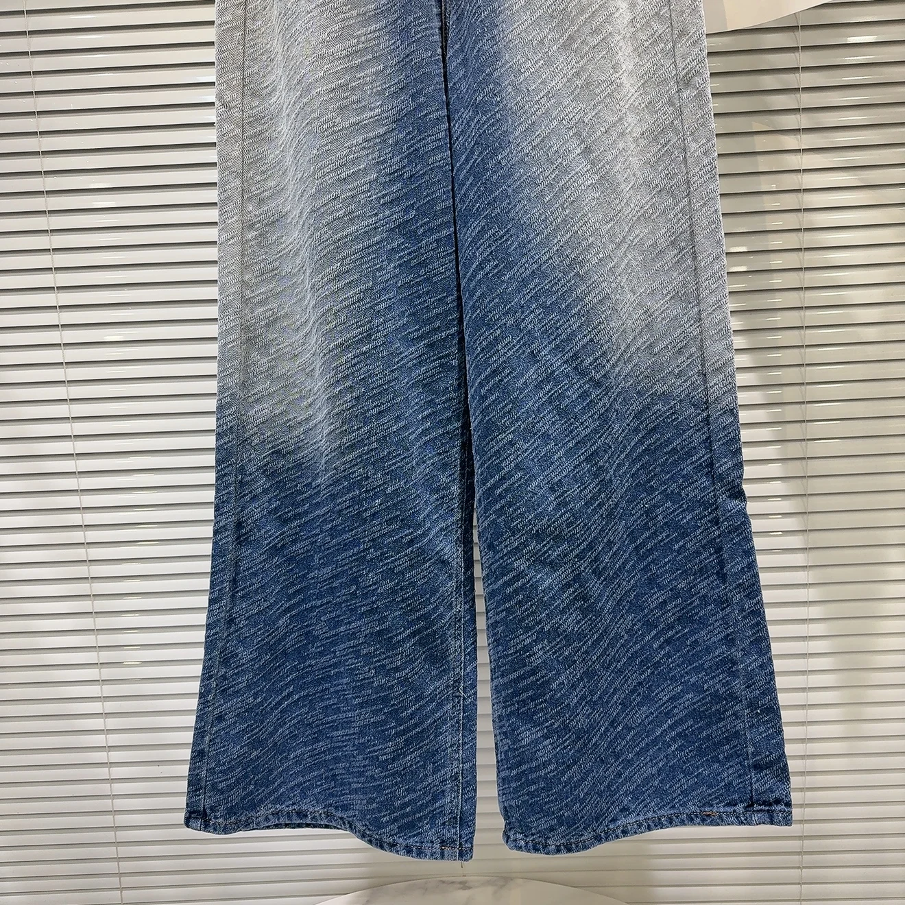 Women's Spring New Fashion Pearl Bead Sleeveless Tube Tops Feminine Pocket Decoration Wide Leg Jeans Women’s Chic Pant Sets - Image 3